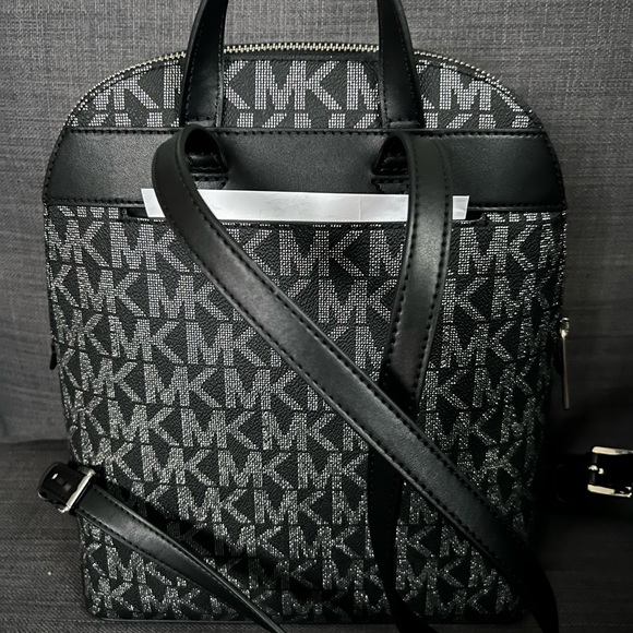 NWT MICHAEL KORS CINDY LARGE BACKPACK SAFFIANO LEATHER - Picture 5 of 7